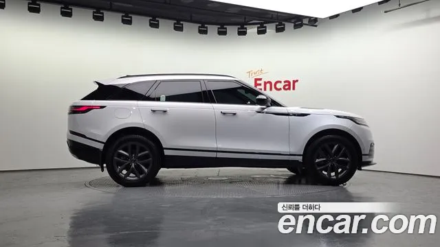 Land Rover Range Rover Velar Range Rover Velar 2.0 P250 Dynamic SE — Фото автомобиля 5