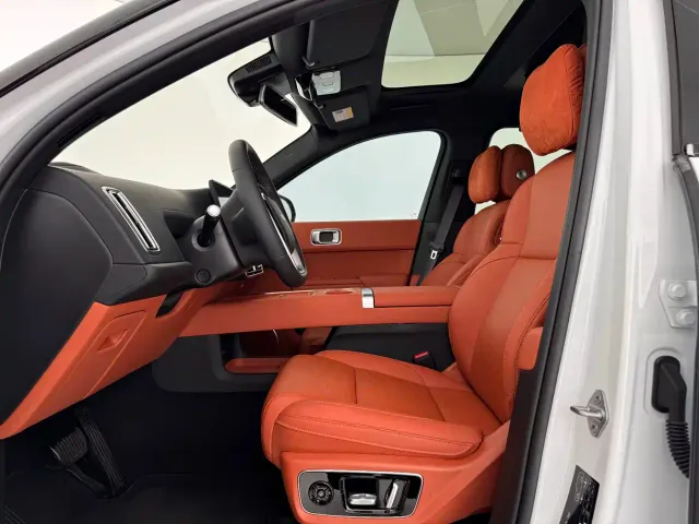 Li Auto L7 — Фото автомобиля 6