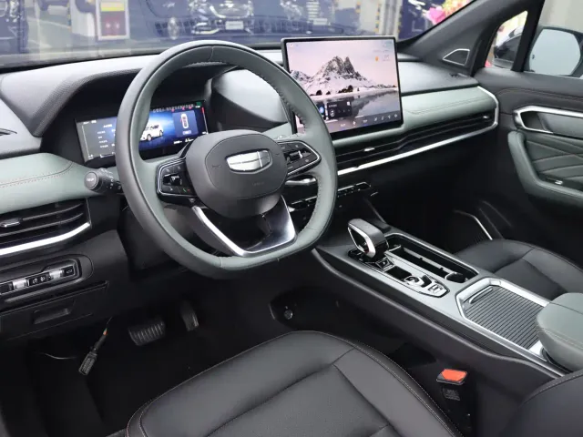 Geely Haoyue L — Фото автомобиля 6