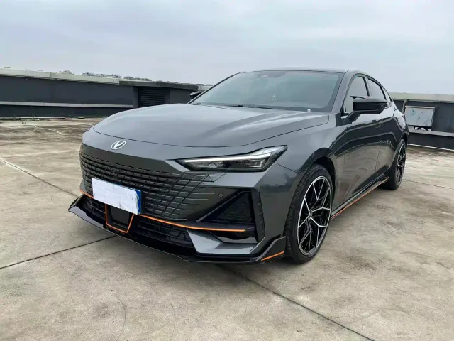 Фотография автомобиля — Changan UNI-V