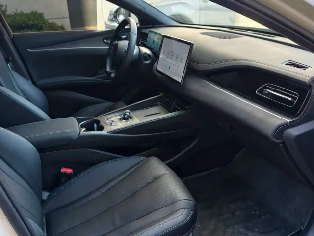 BYD Seal 06 — Фото автомобиля 15