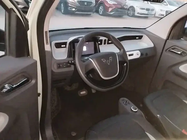 Wuling Hongguang Mini EV — Фото автомобиля 10