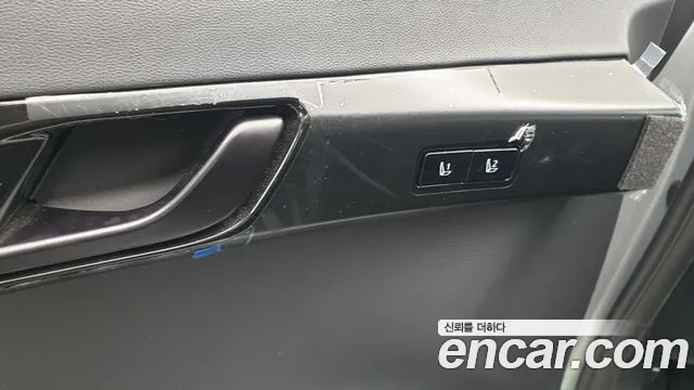 Hyundai Grandeur GN7 — Фото автомобиля 9