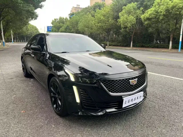 Фотография автомобиля — Cadillac CT5