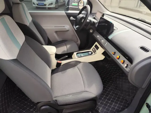Changan Lumin — Фото автомобиля 4