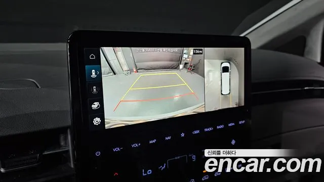 Hyundai Staria Staria 4WD Lounge 9 мест — Фото автомобиля 13