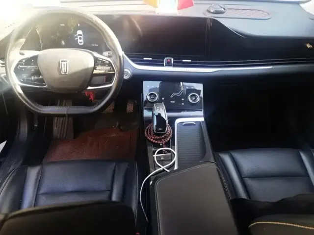 Besturn Besturn B70 2023 Model 3rd Gen 1.5T Automatic Delight 70th Anniversary Edition — Фото автомобиля 12