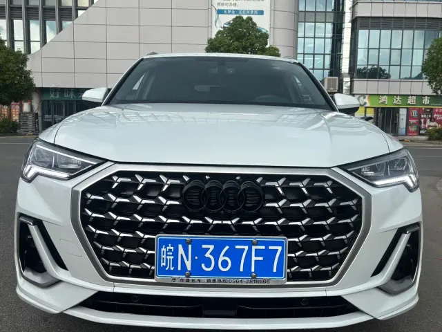 Audi Q3 — Фото автомобиля 2