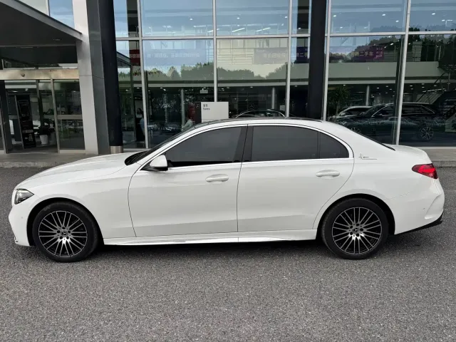 Mercedes-Benz C-Class — Фото автомобиля 7