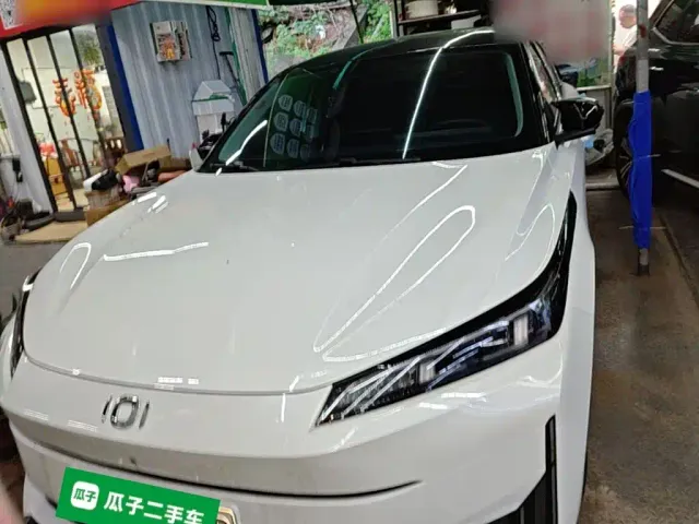 Changan Qiyuan A05 — Фото автомобиля 2