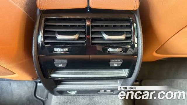 BMW 5-Series — Фото автомобиля 13