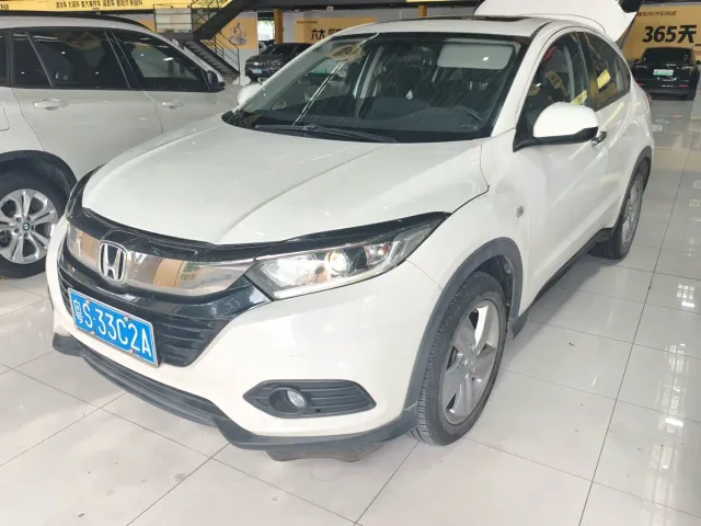 Фотография автомобиля — Honda Vezel