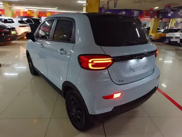 Leapmotor T03 — Фото автомобиля 4