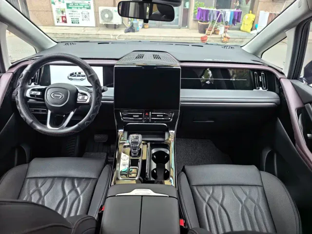 GAC Trumpchi M8 — Фото автомобиля 4