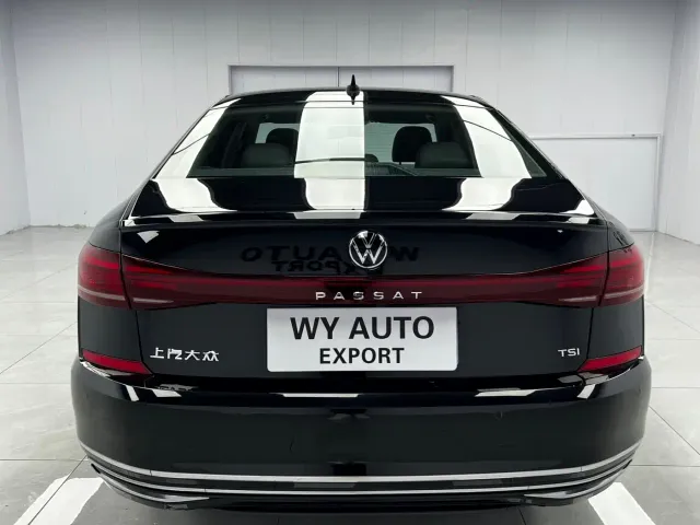 Volkswagen Passat — Фото автомобиля 5