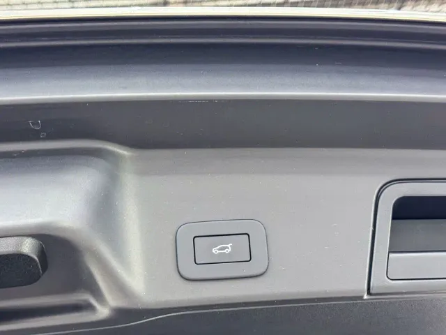 Land Rover Range Rover Evoque — Фото автомобиля 19
