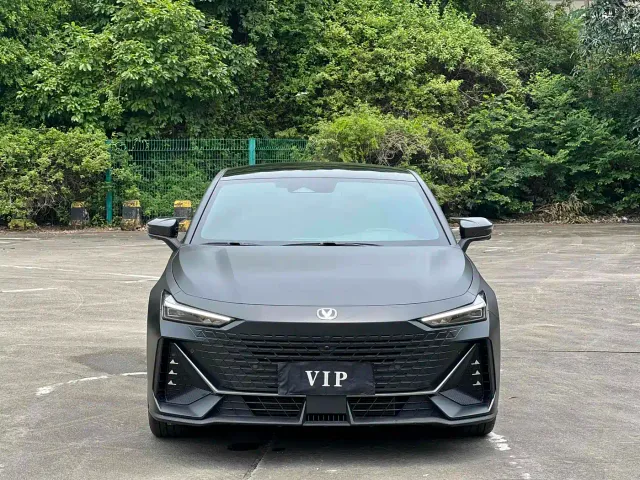 Changan UNI-V — Фото автомобиля 2