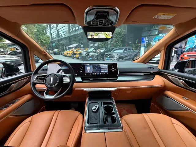 Wey Alpine — Фото автомобиля 13
