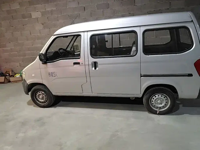Wuling Zhiguang — Фото автомобиля 4