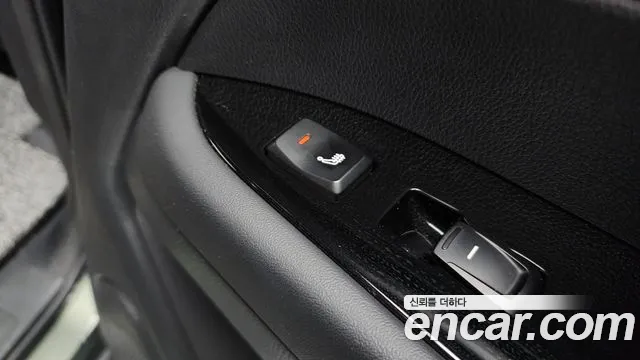 KG_Mobility_Ssangyong Rexton Новый Rexton Sport Khan Дизель 2.2 4WD — Фото автомобиля 19
