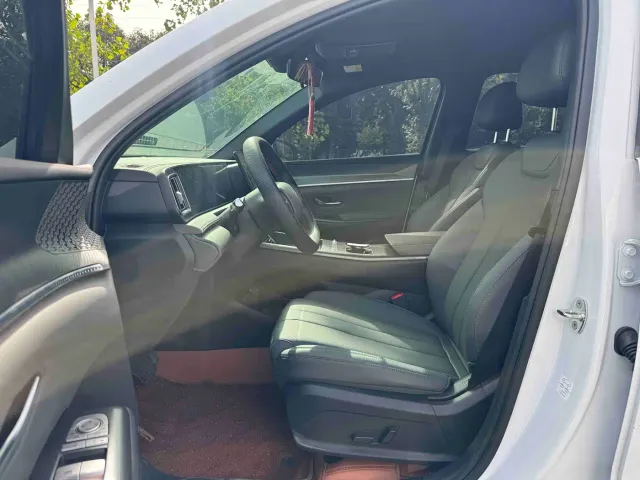 BYD Song Pro — Фото автомобиля 9
