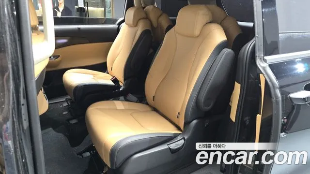 Kia Canival Carnival 4 поколение Дизель 9 мест Signature — Фото автомобиля 11