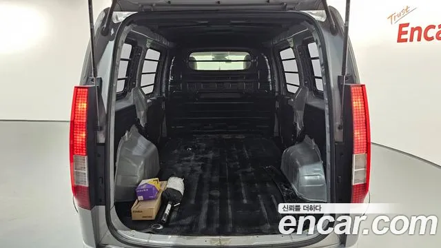Hyundai Staria Staria Карго 3 места — Фото автомобиля 17