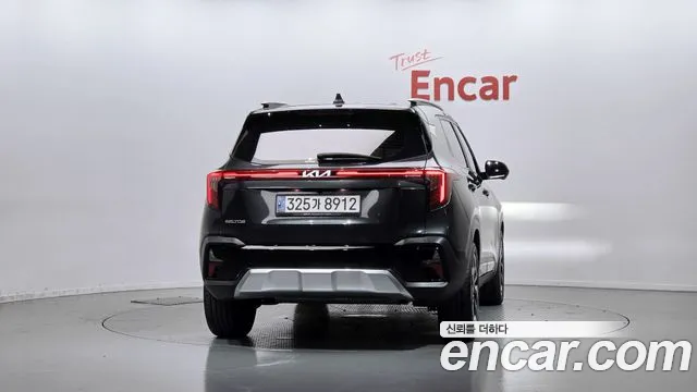 Kia Seltos New — Фото автомобиля 4