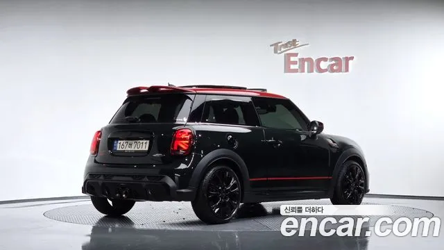 Фотография автомобиля — Mini Cooper