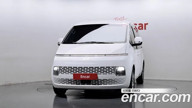 Hyundai Staria Staria L3.5 Карго 3 места — Фото автомобиля 3