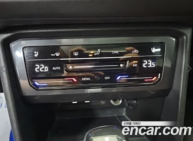 Volkswagen Tiguan — Фото автомобиля 10