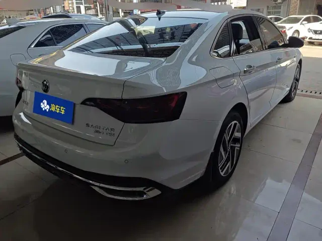 Volkswagen Sagitar — Фото автомобиля 3
