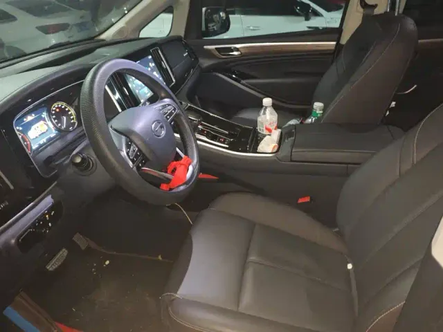 GAC Trumpchi M8 — Фото автомобиля 9