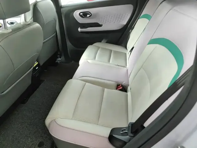 Aion AION Y 2022 70 Smart Leader Edition LFP — Фото автомобиля 12