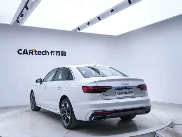 Audi A4L — Фото автомобиля 18
