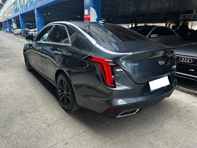 Cadillac CT4 — Фото автомобиля 12