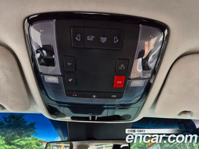 Hyundai Staria Staria 4WD Lounge 9 мест — Фото автомобиля 13