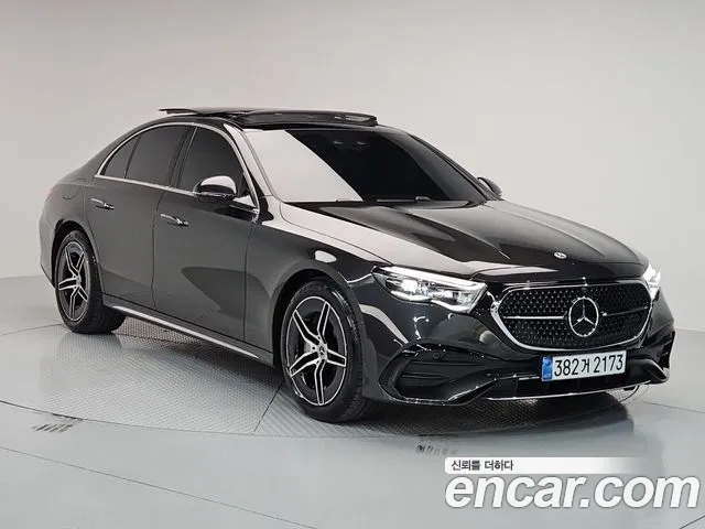 Mercedes-Benz E-Class W214 — Фото автомобиля 2