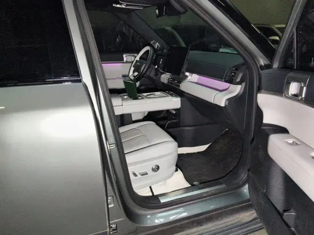 BYD FangChengBao Titanium 7 — Фото автомобиля 19
