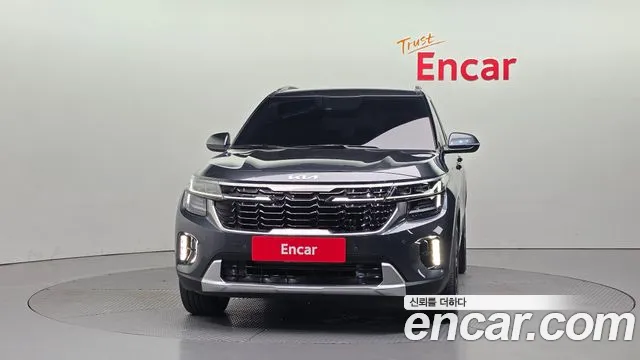 Kia Seltos — Фото автомобиля 3