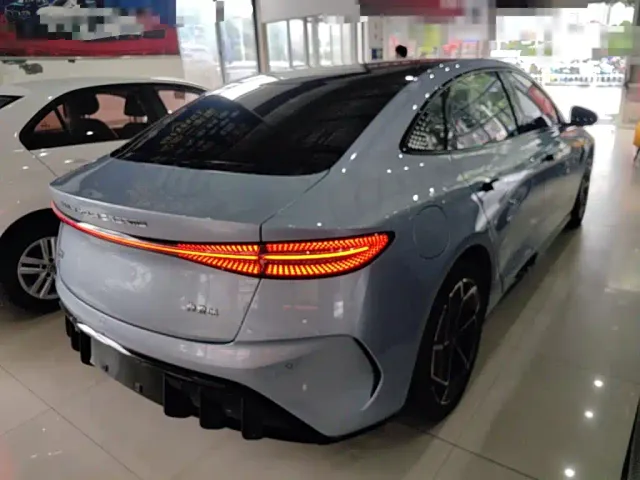BYD Seal — Фото автомобиля 6