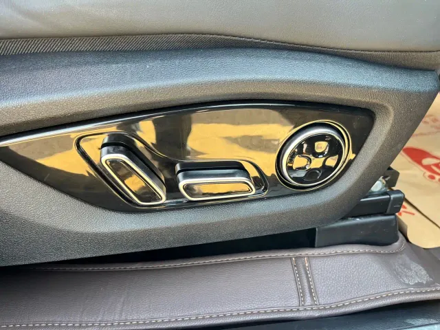 BYD Tang — Фото автомобиля 12