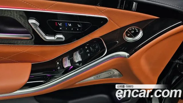 Mercedes-Benz S-Class — Фото автомобиля 25