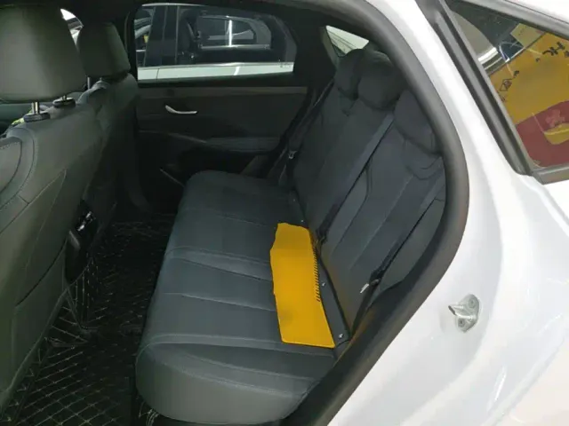BYD Qin PLUS — Фото автомобиля 16