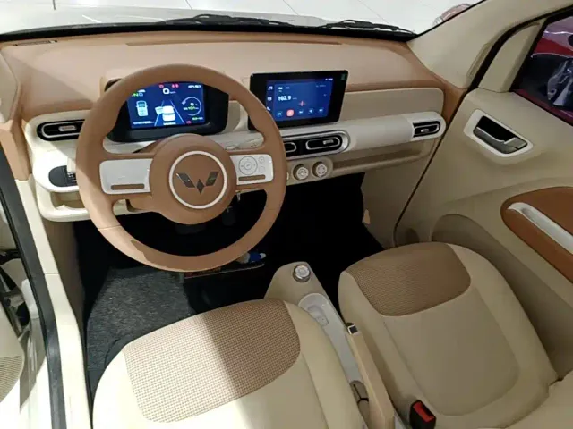 Wuling Hongguang Mini EV — Фото автомобиля 9