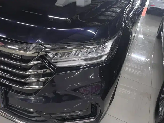 Honda Odyssey 2022 2.0L e:HEV Sharp·Prestige Edition — Фото автомобиля 5