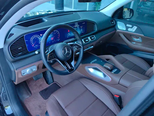 Mercedes-Benz GLE-Class — Фото автомобиля 6