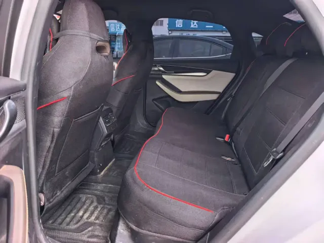 BYD Qin PLUS — Фото автомобиля 8