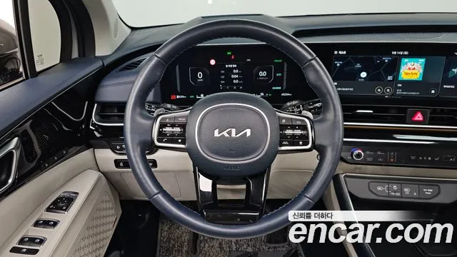 Kia Carnival Generation 4 — Фото автомобиля 18