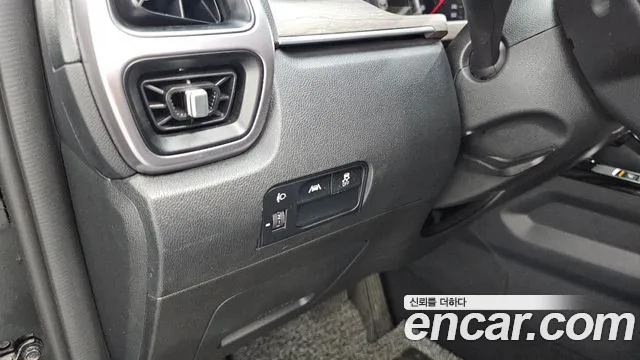 Kia Sorento Sorento 4-е поколение Дизель 2.2 2WD — Фото автомобиля 17